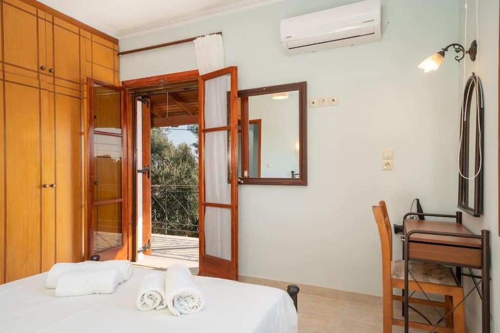 Afroditi Holiday Home- Green View Apartment Σβορωνάτα Εξωτερικό φωτογραφία