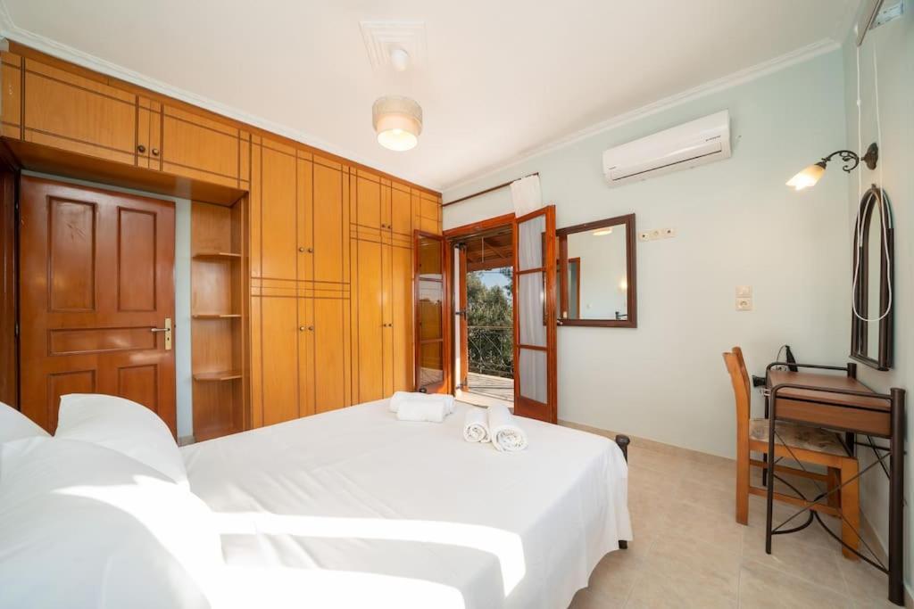 Afroditi Holiday Home- Green View Apartment Σβορωνάτα Εξωτερικό φωτογραφία