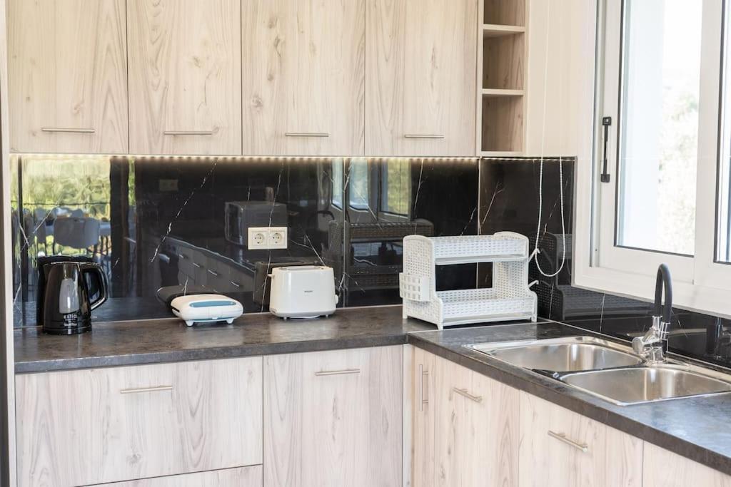 Afroditi Holiday Home- Green View Apartment Σβορωνάτα Εξωτερικό φωτογραφία